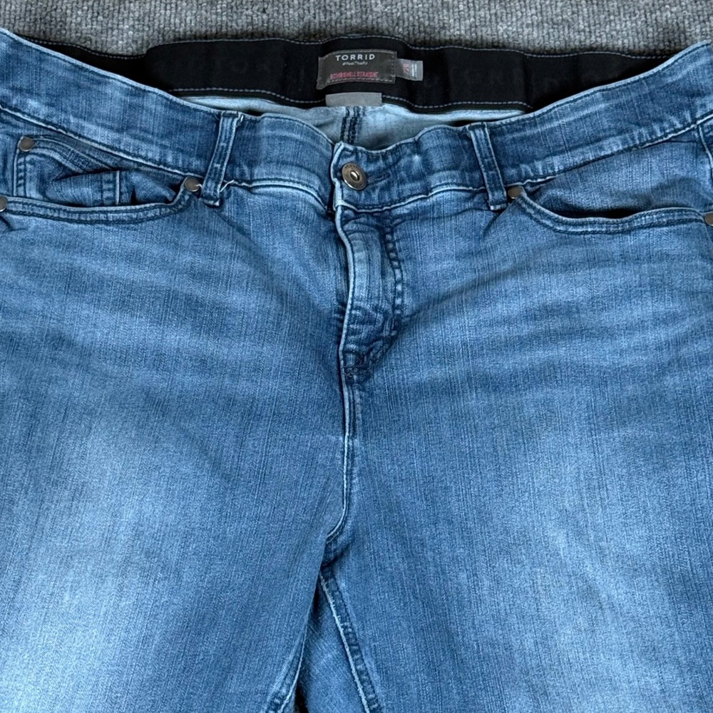 Torrid Bombshell Straight Premium Stretch Jeans W… - image 3